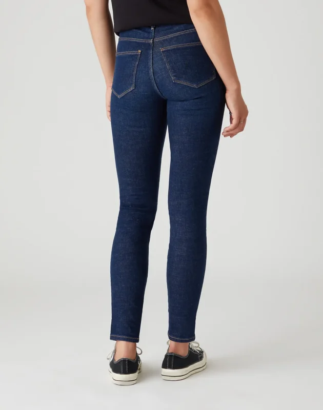 ג’ינס SKINNY בגזרה גבוהה