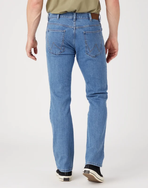ג’ינס REGULAR FIT
