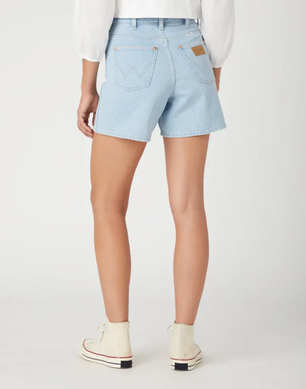 מכנסי ג’ינס DONNA קצרים