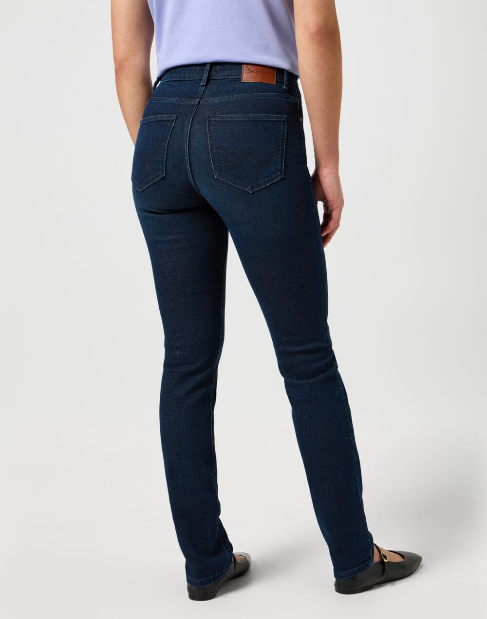 ⁦ג’ינס בגזרת SLIM⁩ – תמונה ⁦3⁩