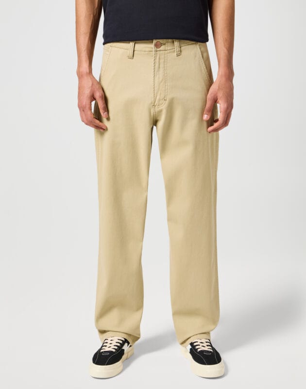מכנסי CHINO בגזרת RELAXED