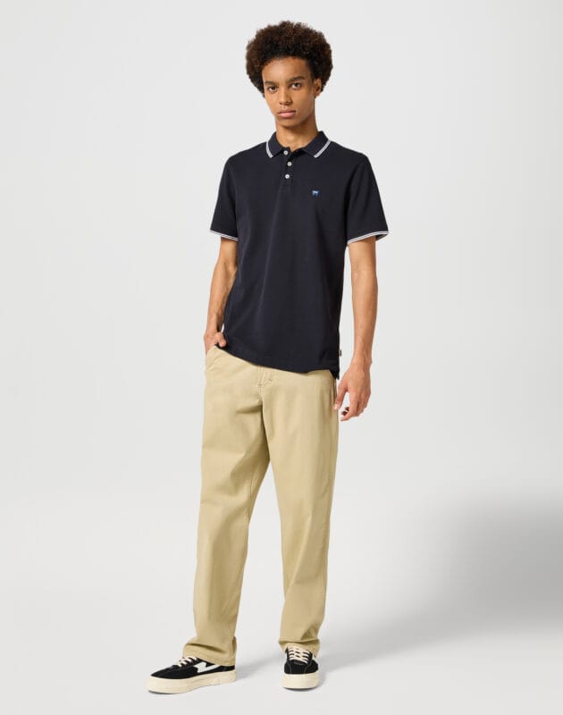 מכנסי CHINO בגזרת RELAXED
