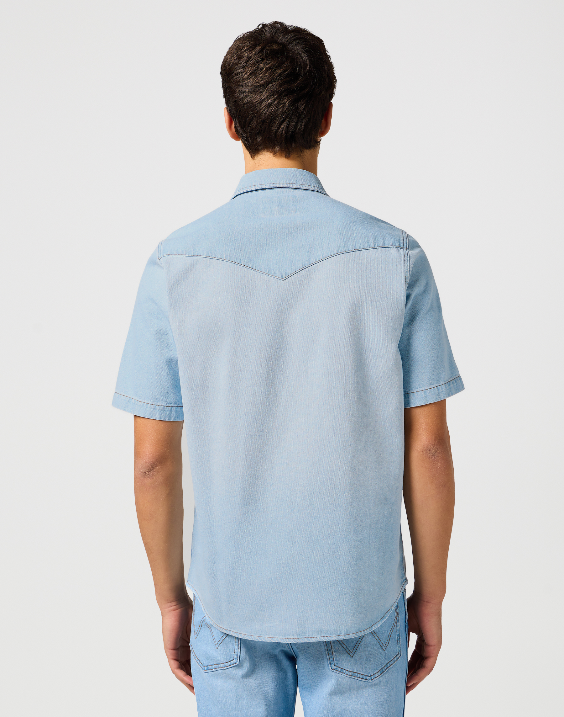 חולצה מכופתרת עם שרוולים קצרים – תמונה 4