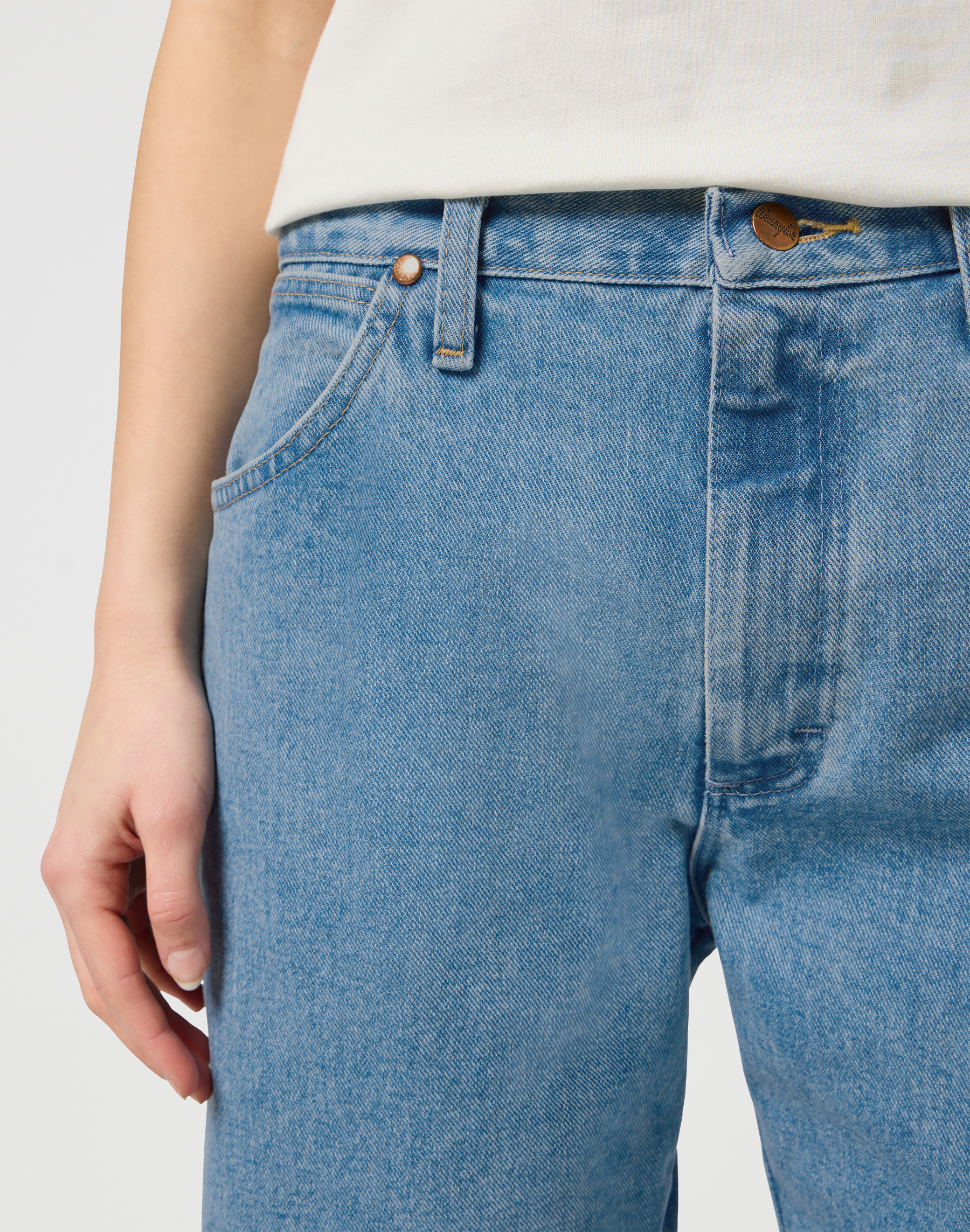 ג'ינס 13MWZ בגזרת Cowboy Cut® – תמונה 10