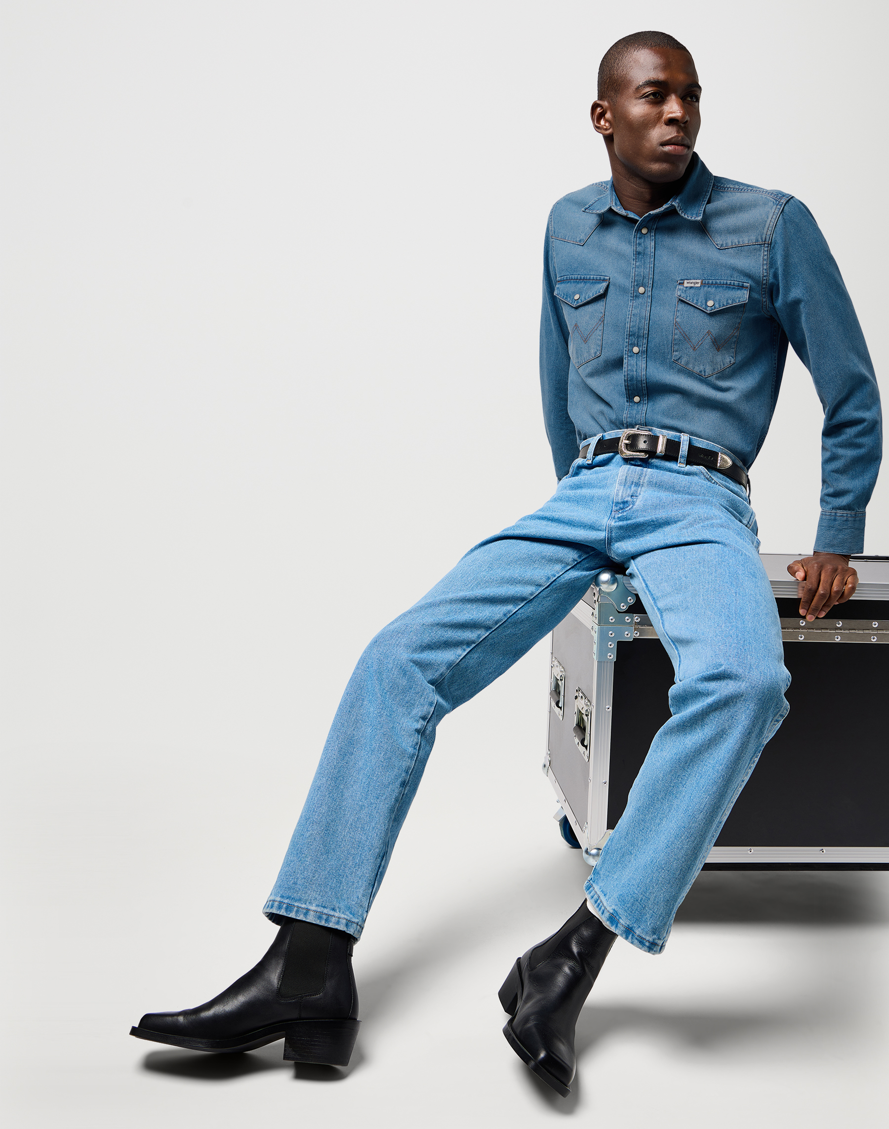 חולצת ג'ינס ארוכה – תמונה 6