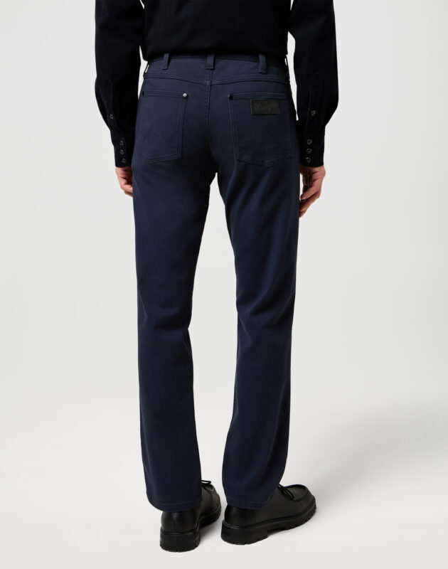 ג’ינס Greensboro בגזרת Straight