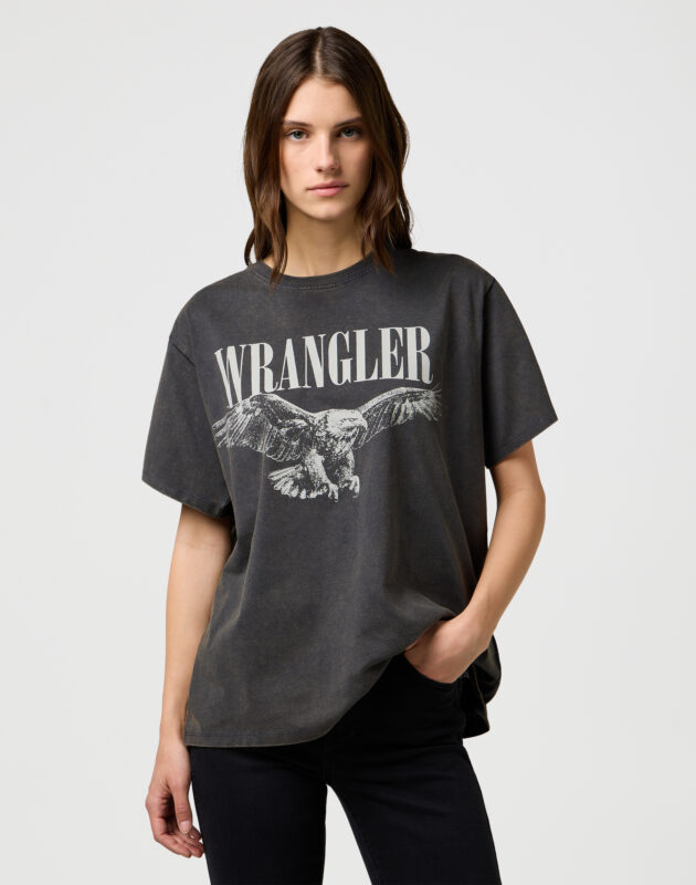 חולצת טי שירט קצרה