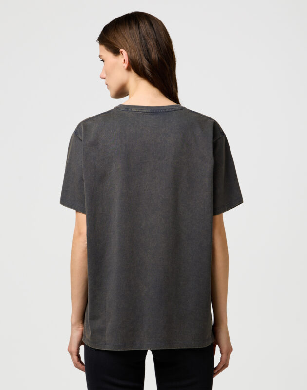 חולצת טי שירט קצרה