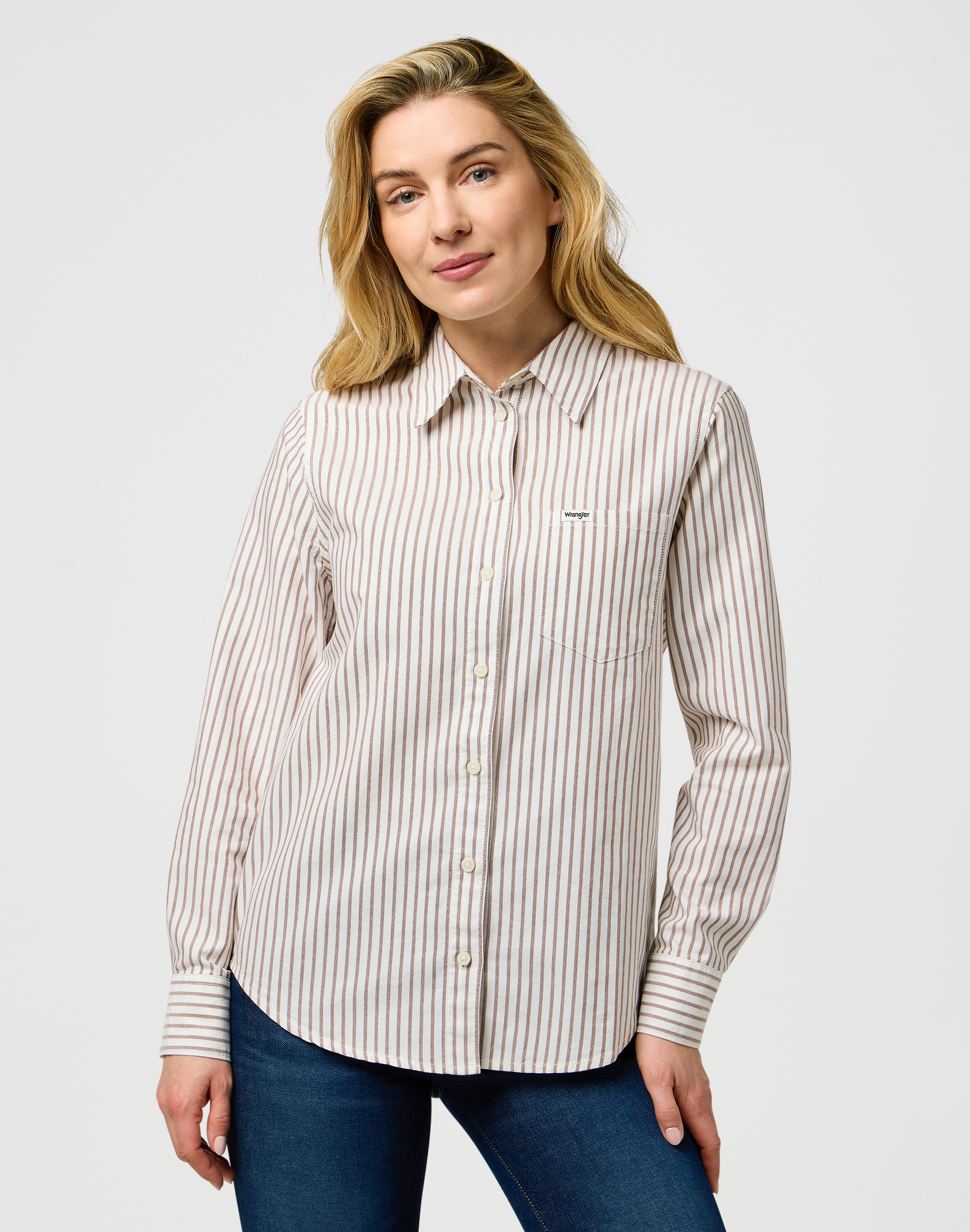 חולצת פסים מכופתרת בגזרה קלאסית