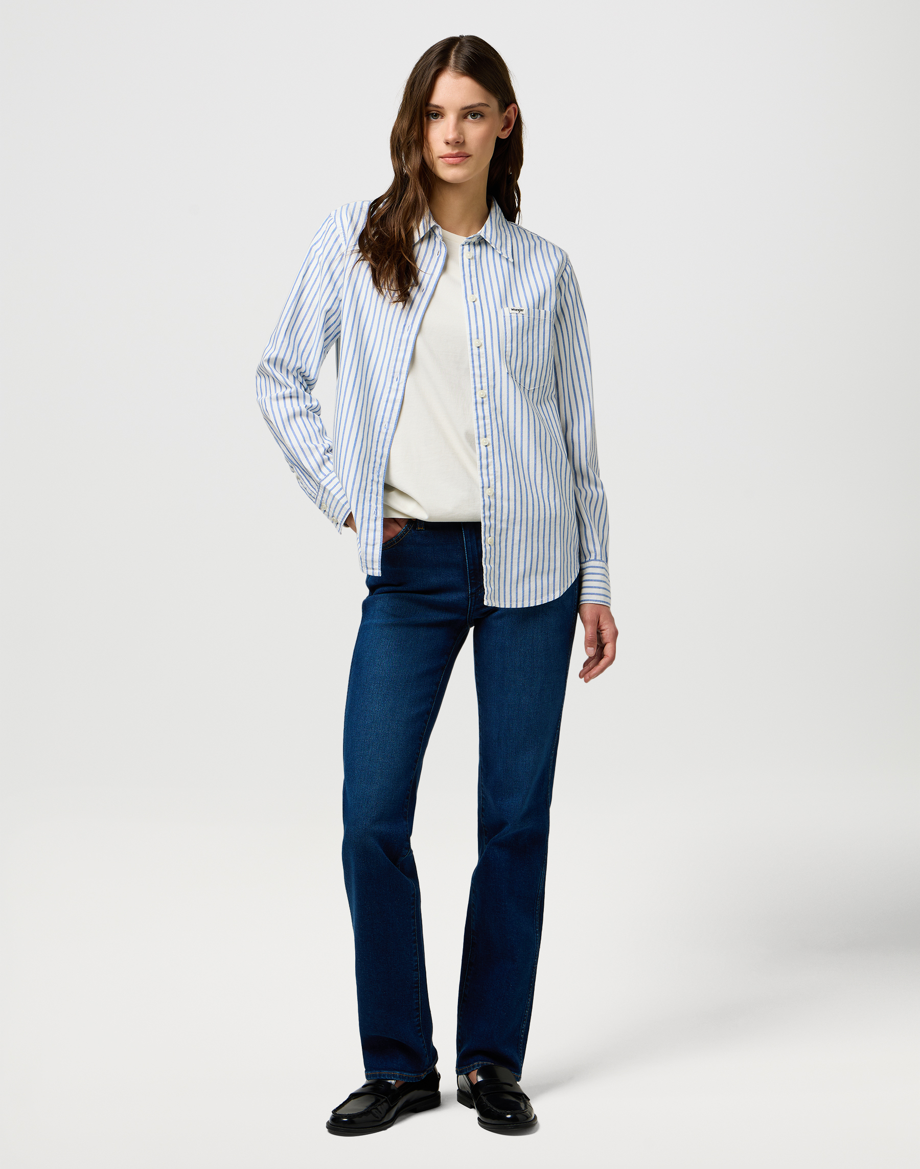 חולצת פסים מכופתרת בגזרה קלאסית – תמונה 3