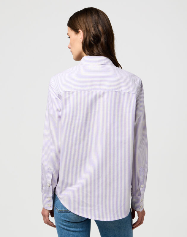 חולצה מכופתרת ארוכה בגזרה קלאסית