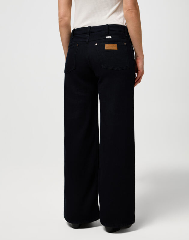 ג’ינס World Wide בגזרת Wide Leg