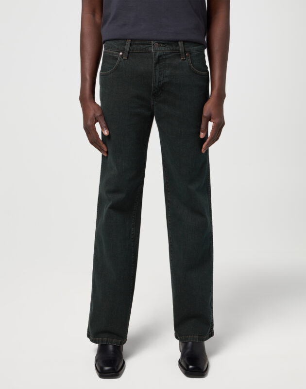 ג’ינס Loose Boot בגזרת Bootcut משוחררת