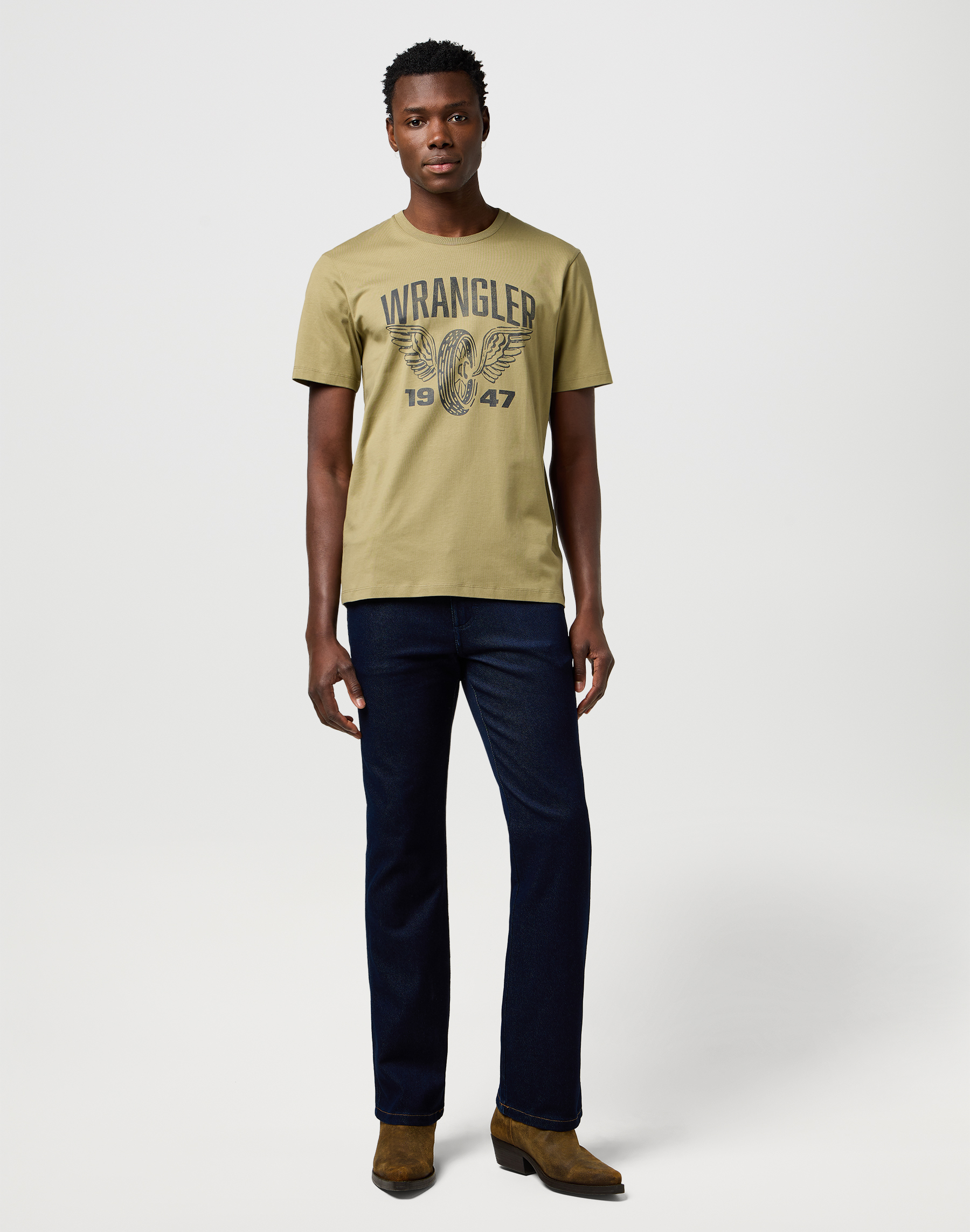 חולצת טי שירט קצרה – תמונה 3