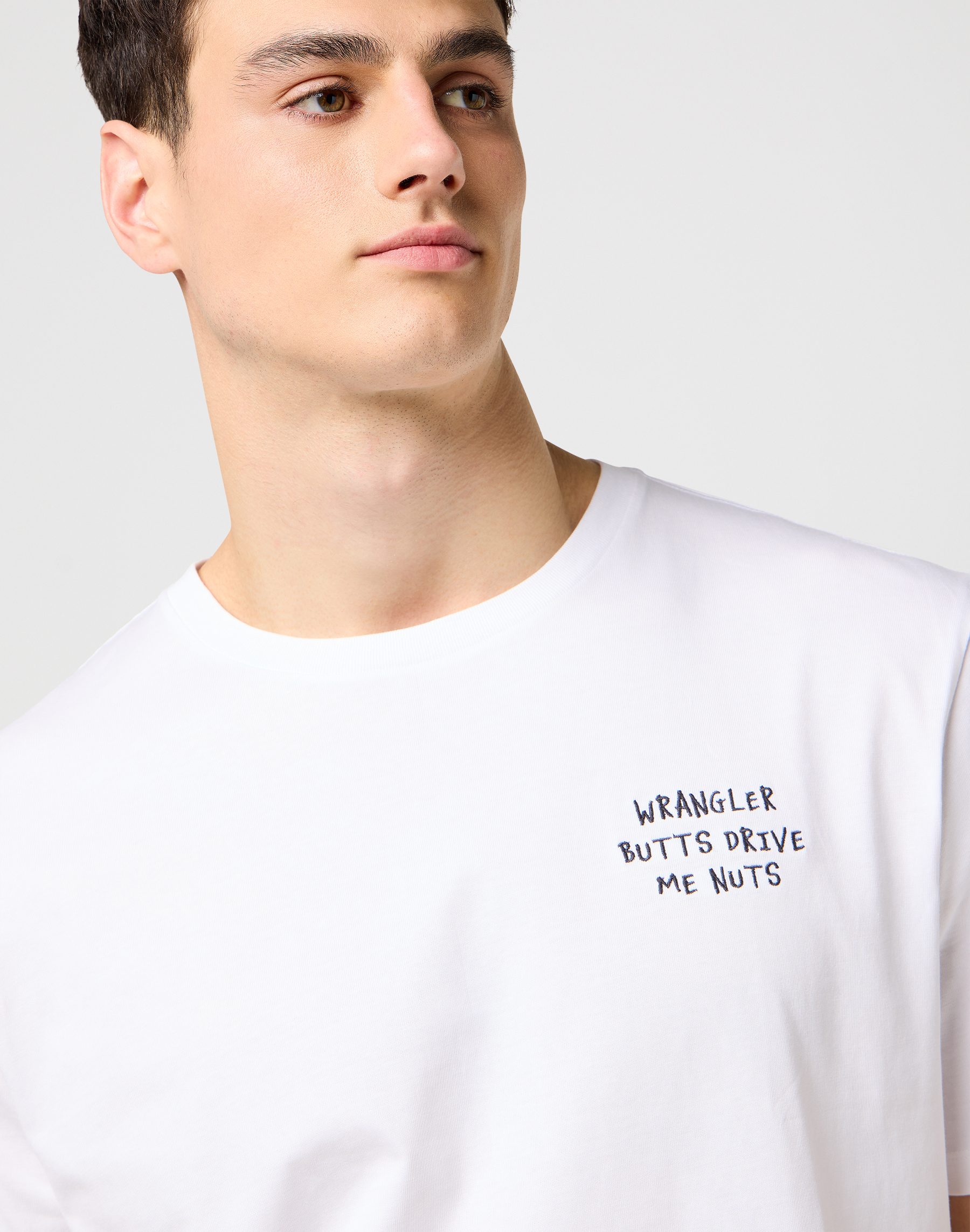 חולצת טי שירט קצרה – תמונה 4