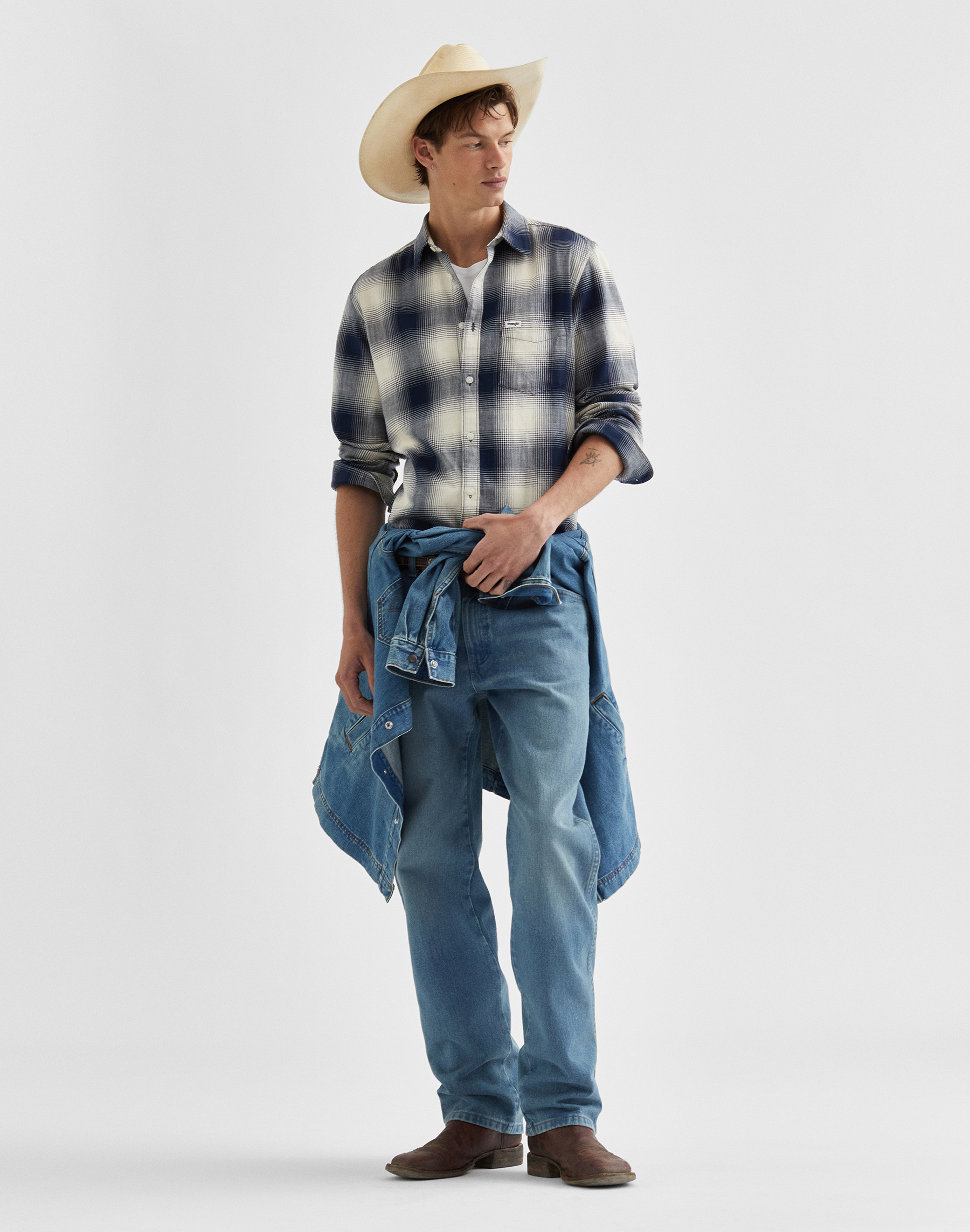 ג'ינס 13MWZ בגזרת Cowboy Cut® – תמונה 3