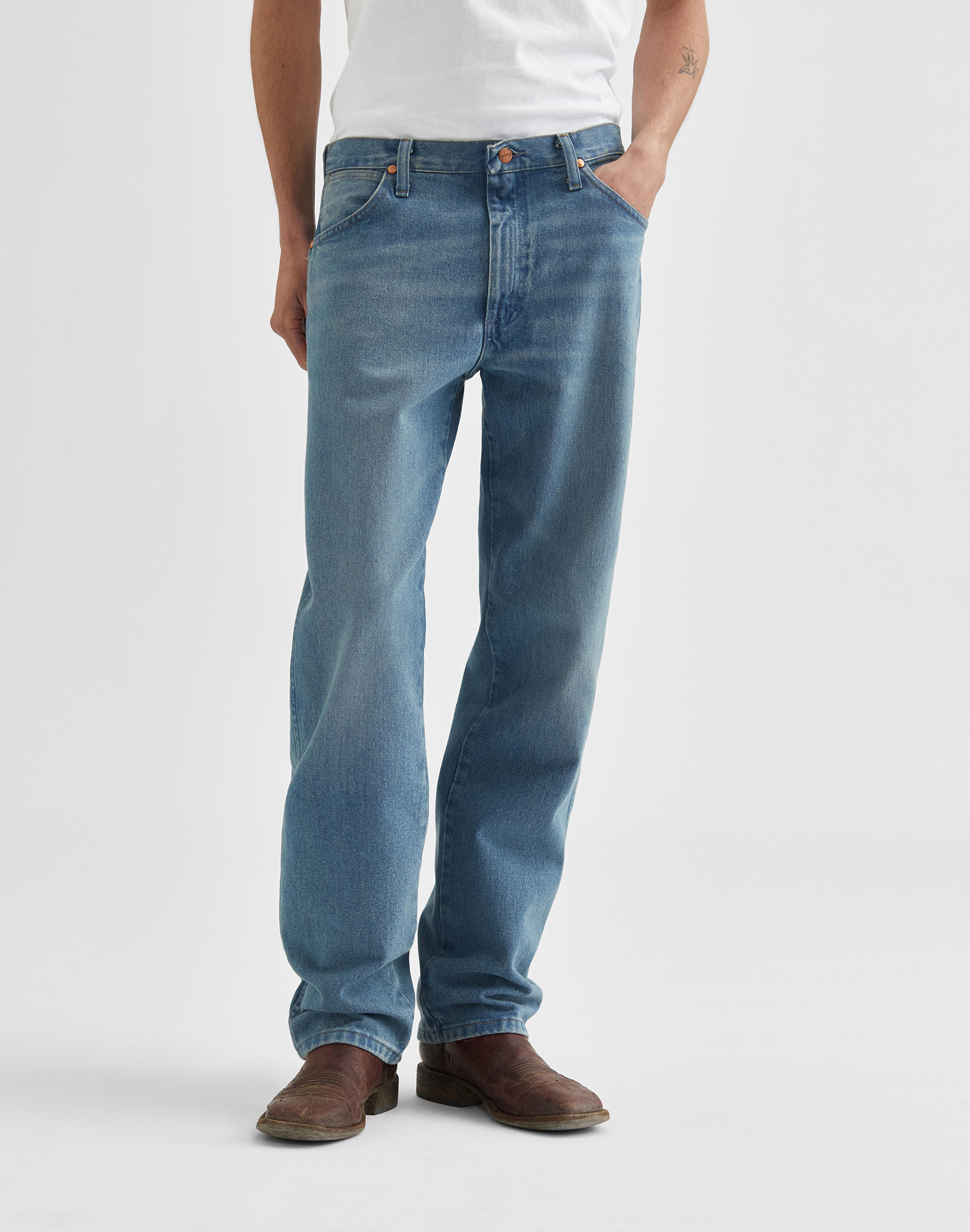 ג'ינס 13MWZ בגזרת Cowboy Cut® – תמונה 5