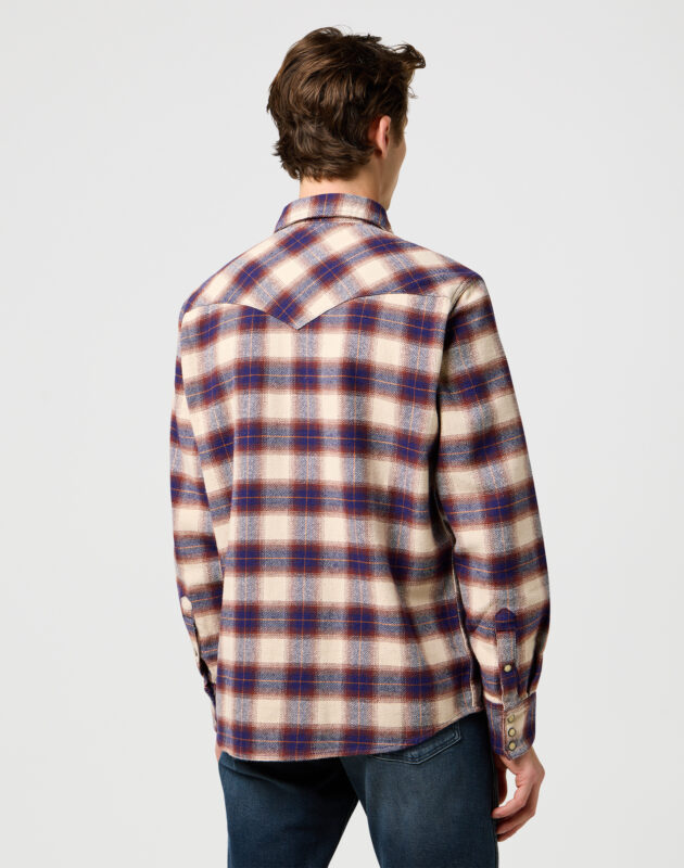 חולצת משבצות מכופתרת ארוכה