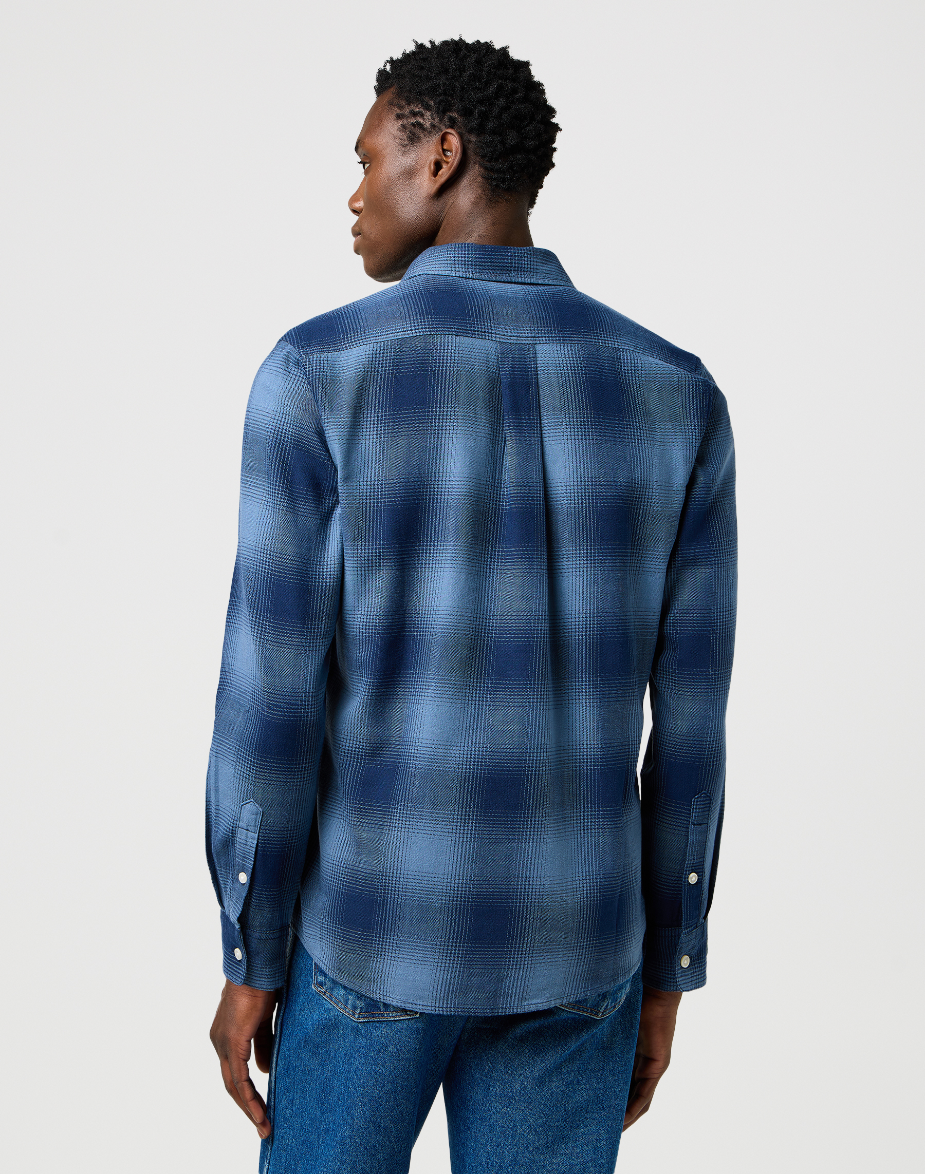 חולצה מכופתרת ארוכה – תמונה 2