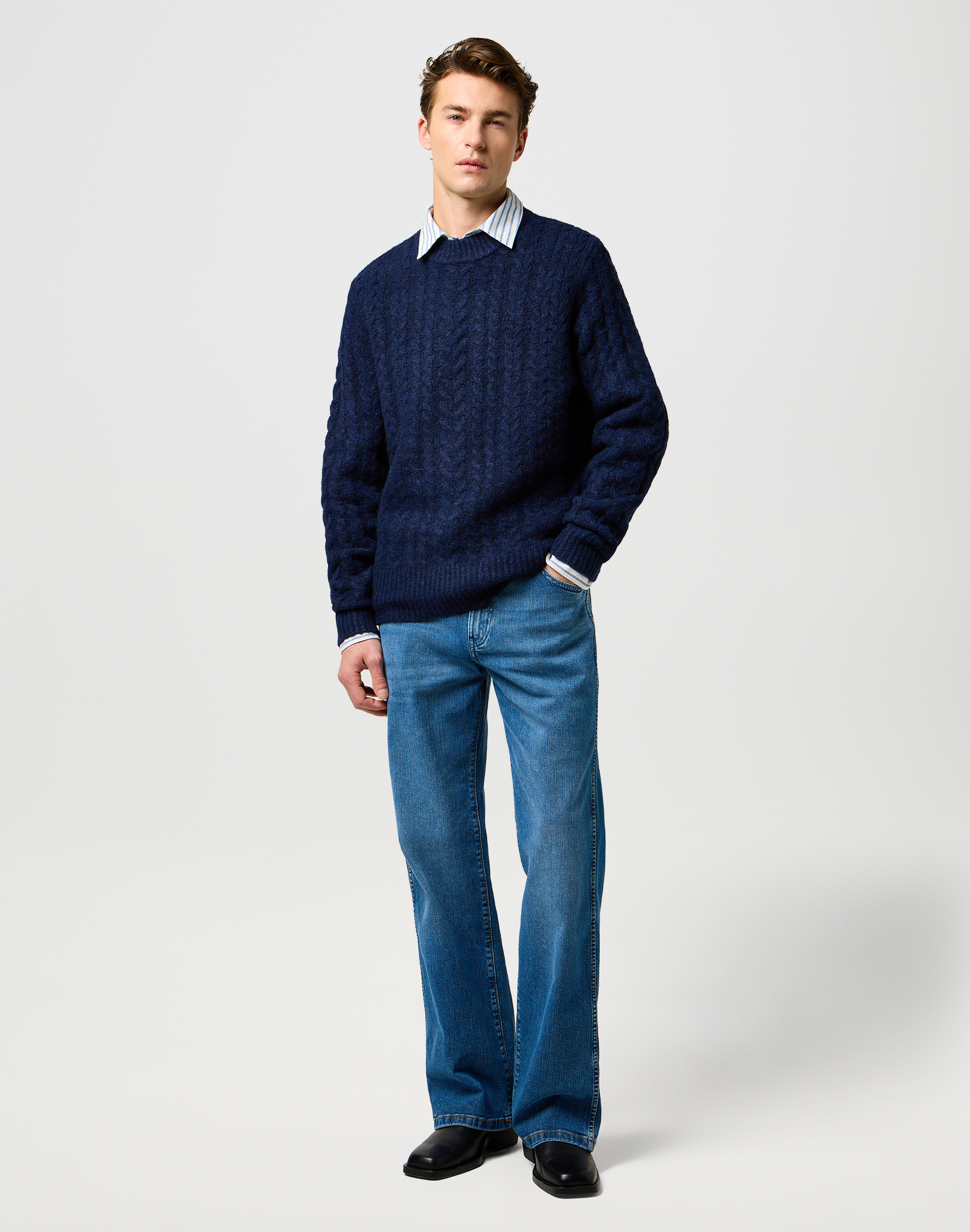 סריג בצבע כחול – תמונה 3