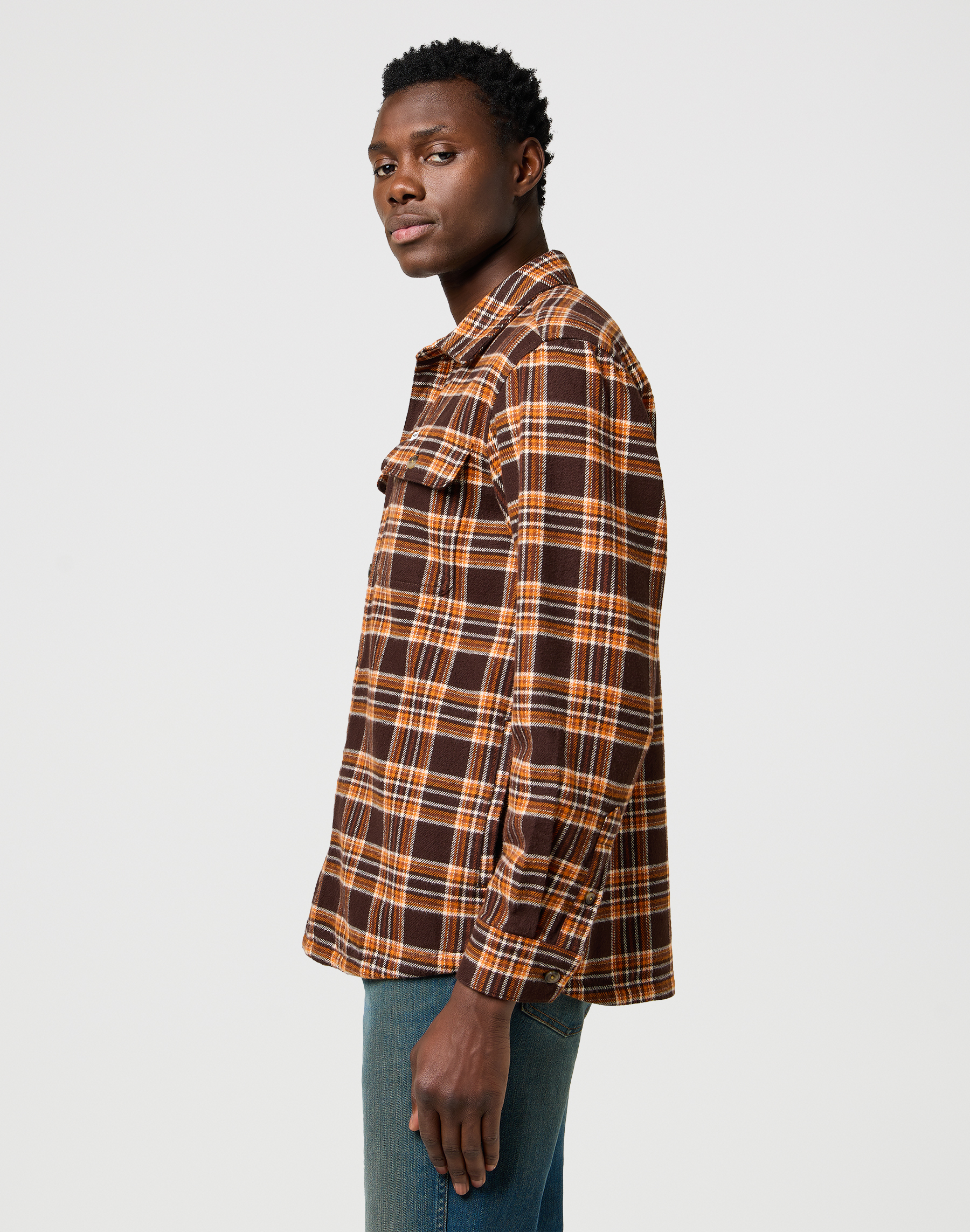 חולצת משבצות מכופתרת ארוכה – תמונה 5