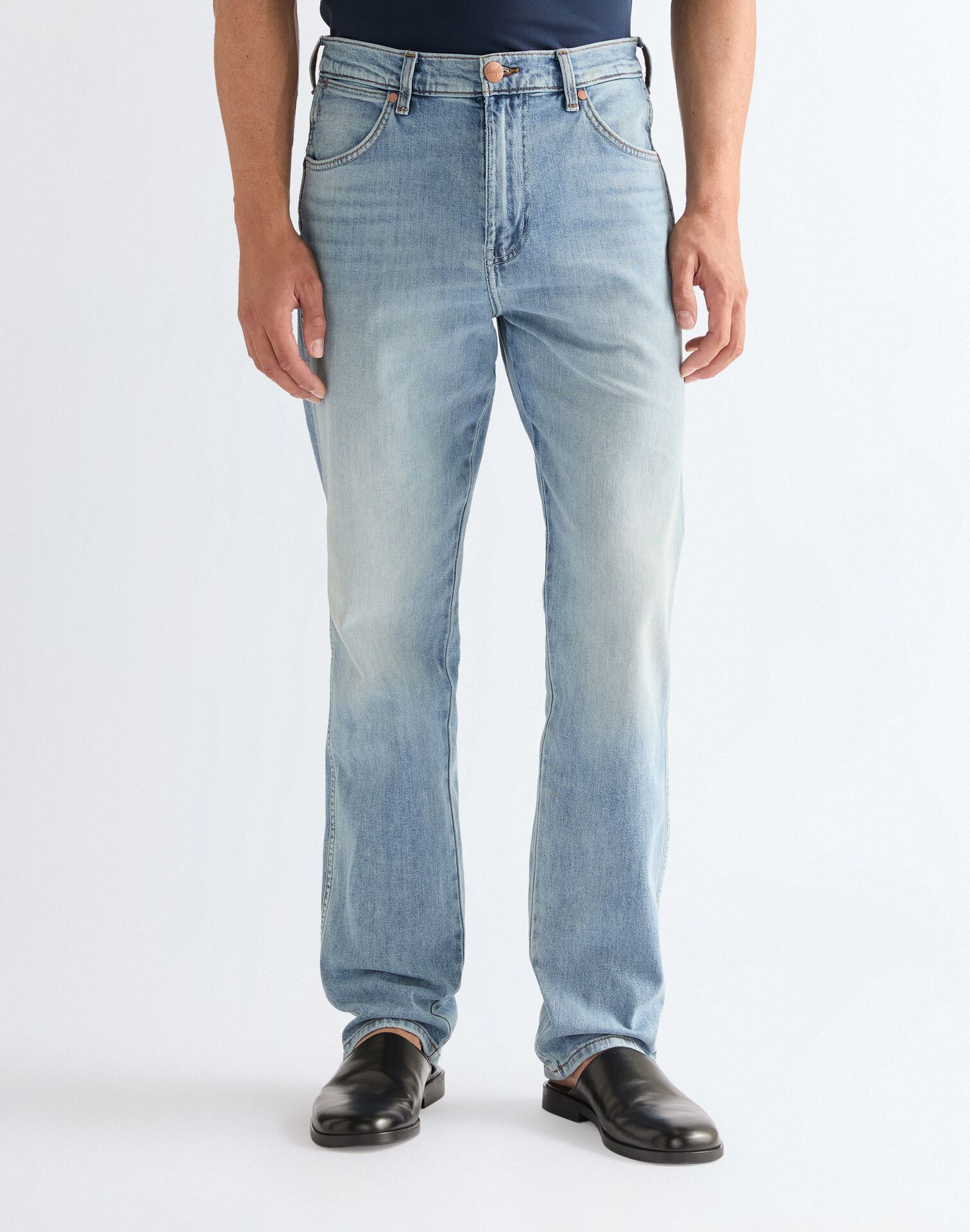 ג’ינס FRONTIER