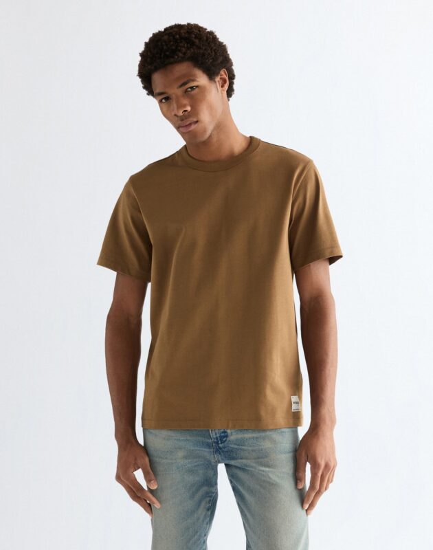 חולצת טי שירט קצרה חלקה