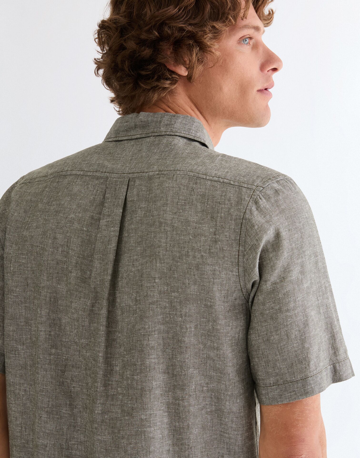 חולצה מכופתרת קצרה – תמונה 5