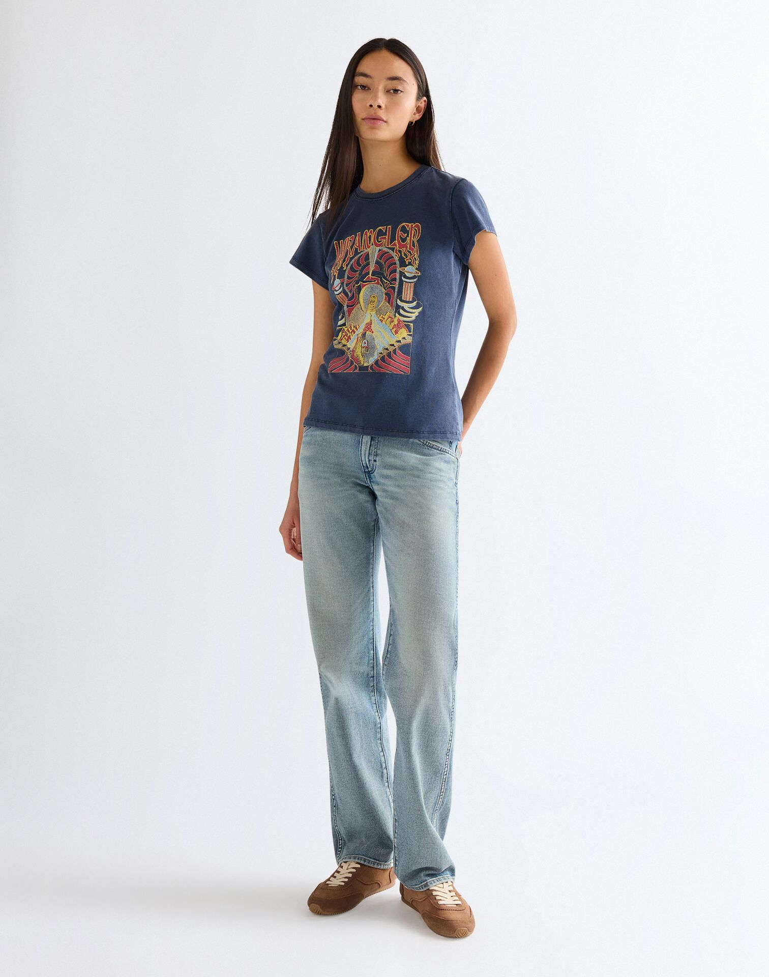 חולצת טי שירט קצרה – תמונה 3