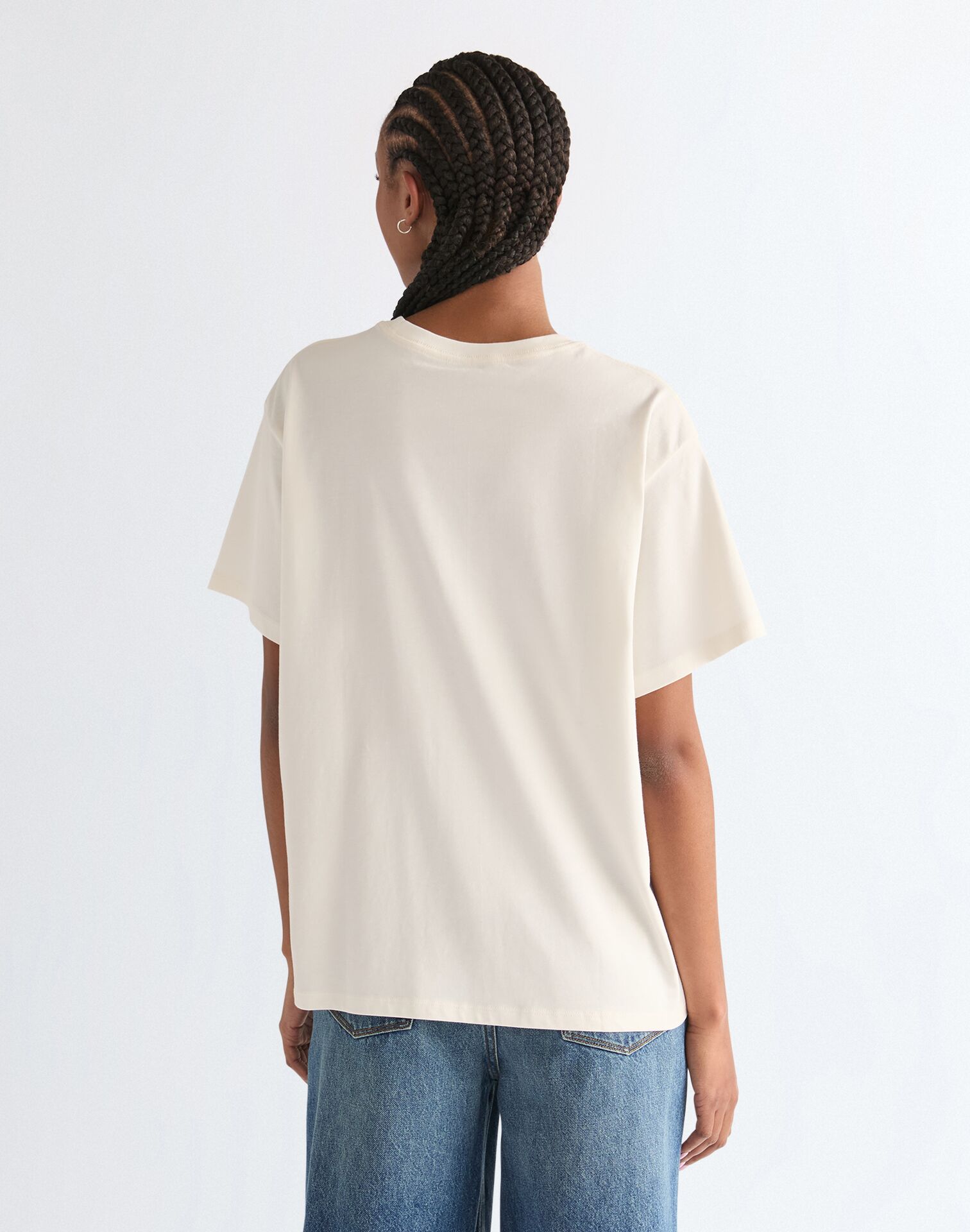 חולצת טי שירט קצרה – תמונה 2