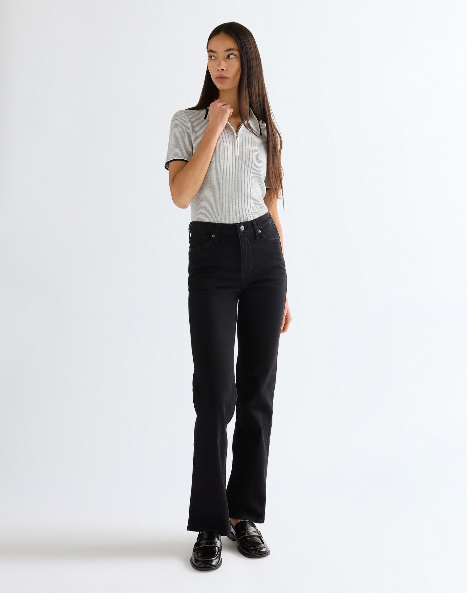 חולצת פולו קצרה – תמונה 3