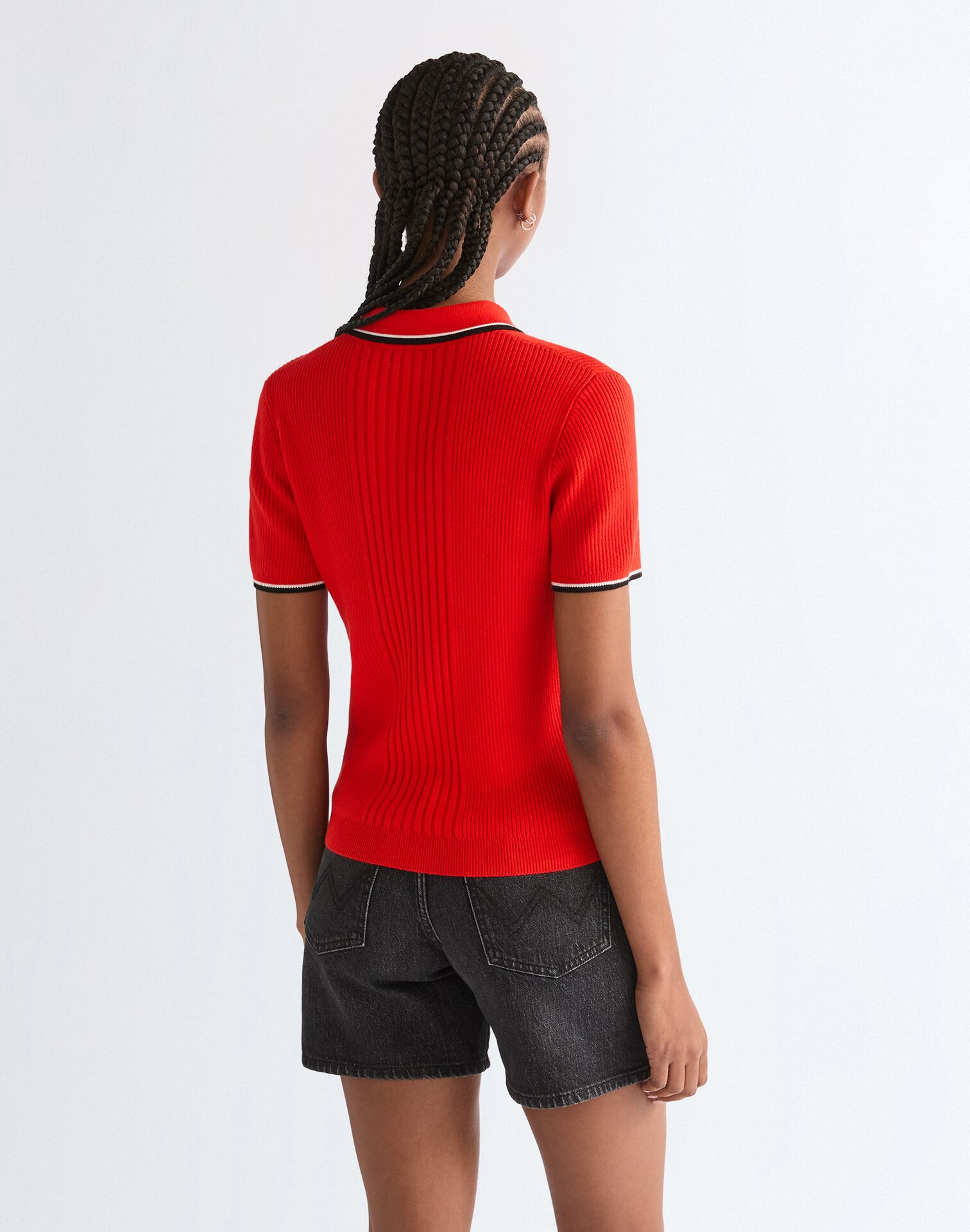 חולצת פולו קצרה – תמונה 2