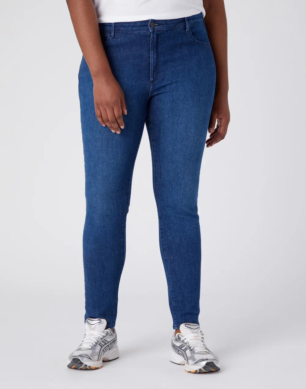 ג׳ינס בגזרת Skinny